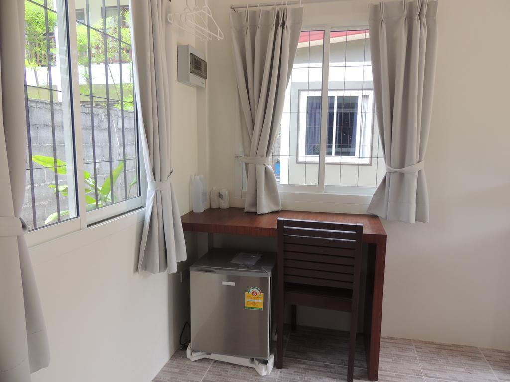 Banana Lodge Khao Lak Room photo