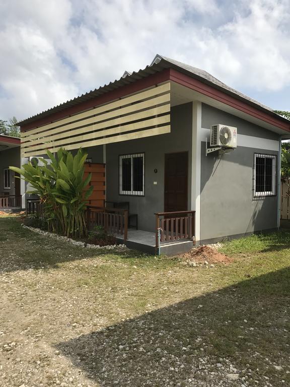 Banana Lodge Khao Lak Exterior photo